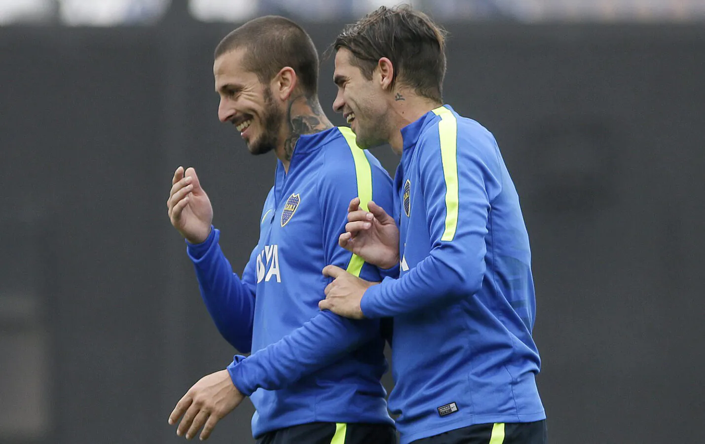 Benedetto y Gago entrenamiento 31082017