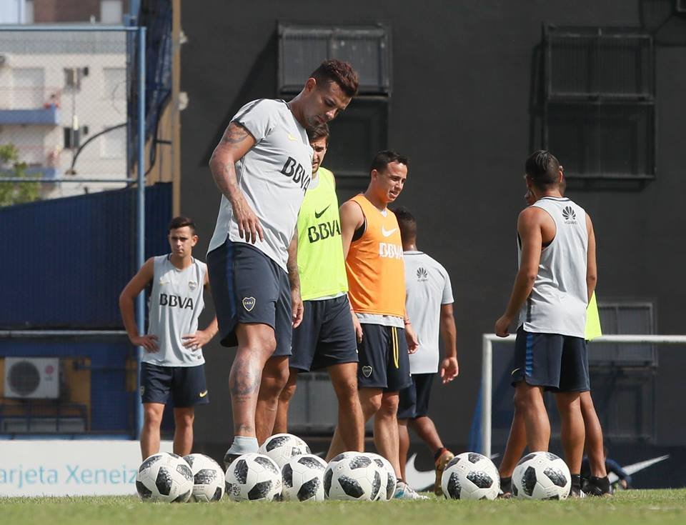 Con los colombianos, Boca volvió a los entrenamientos Edwin Cardona entrenamiento Boca 2312018