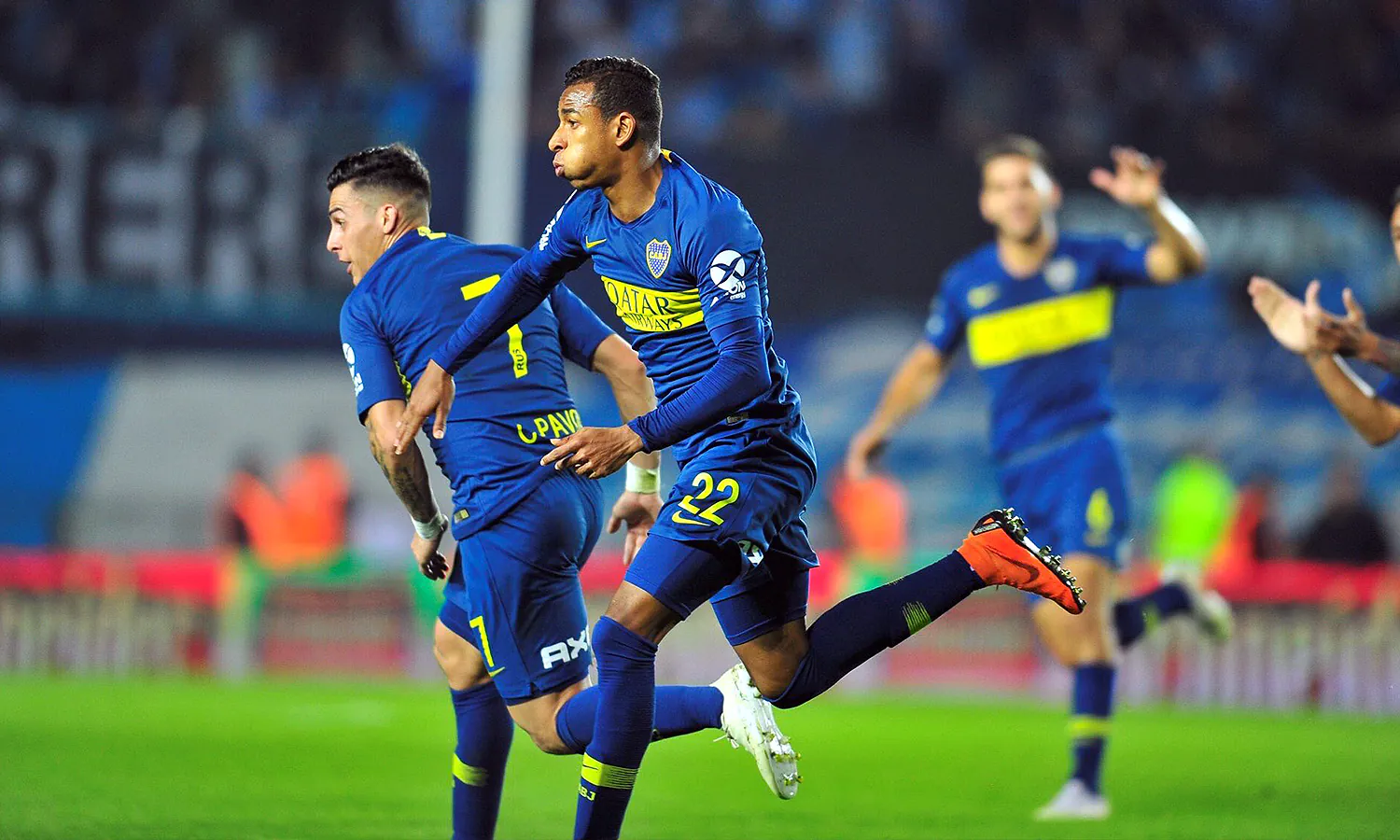 Boca se despertó y le amargó el festejo a Racing