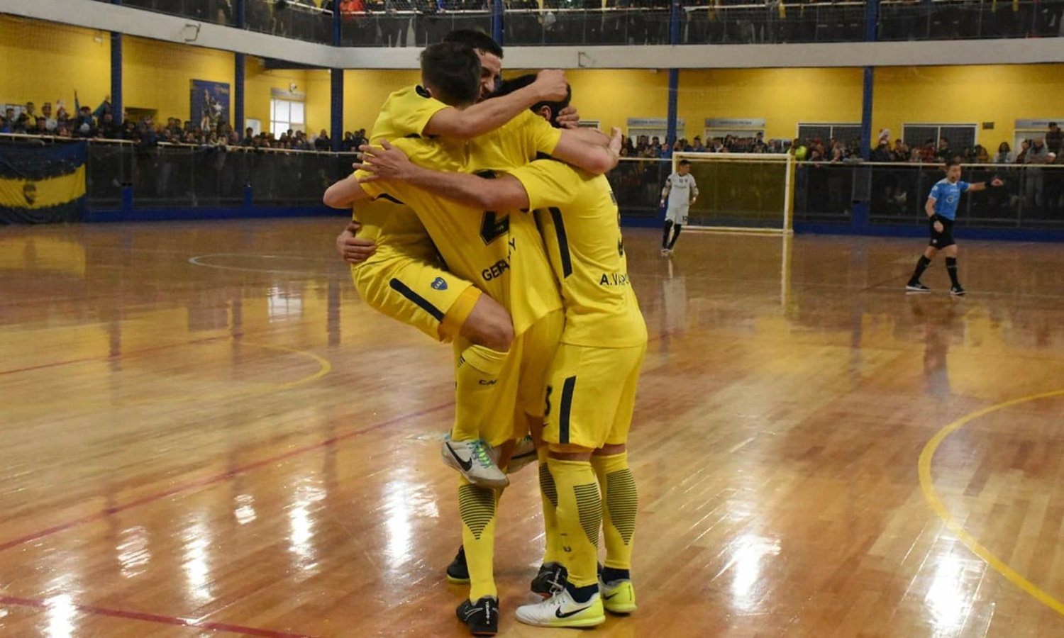 Entre los cuatro mejores