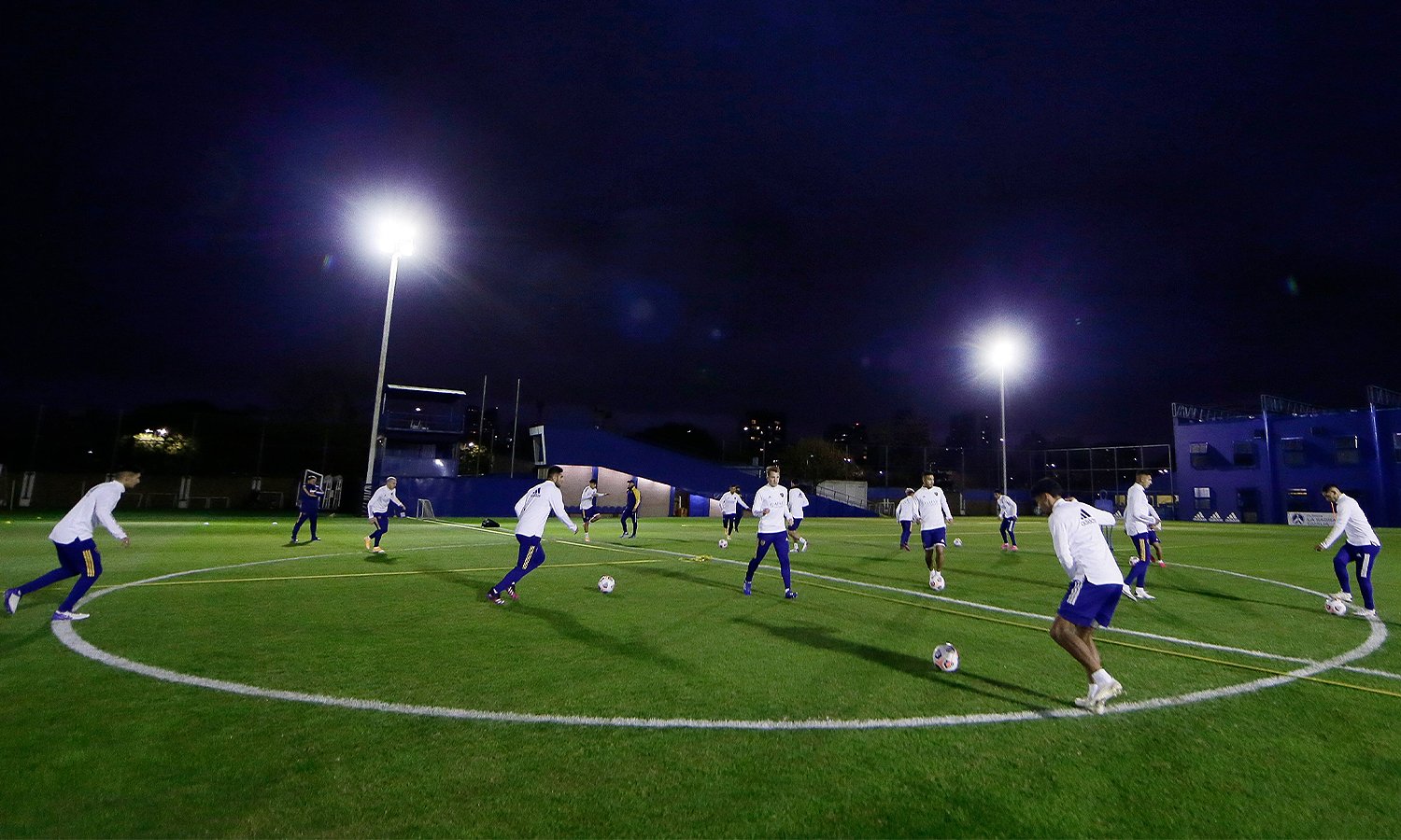 En Ezeiza y La Boca: Arrancó el doble turno en la pretemporada