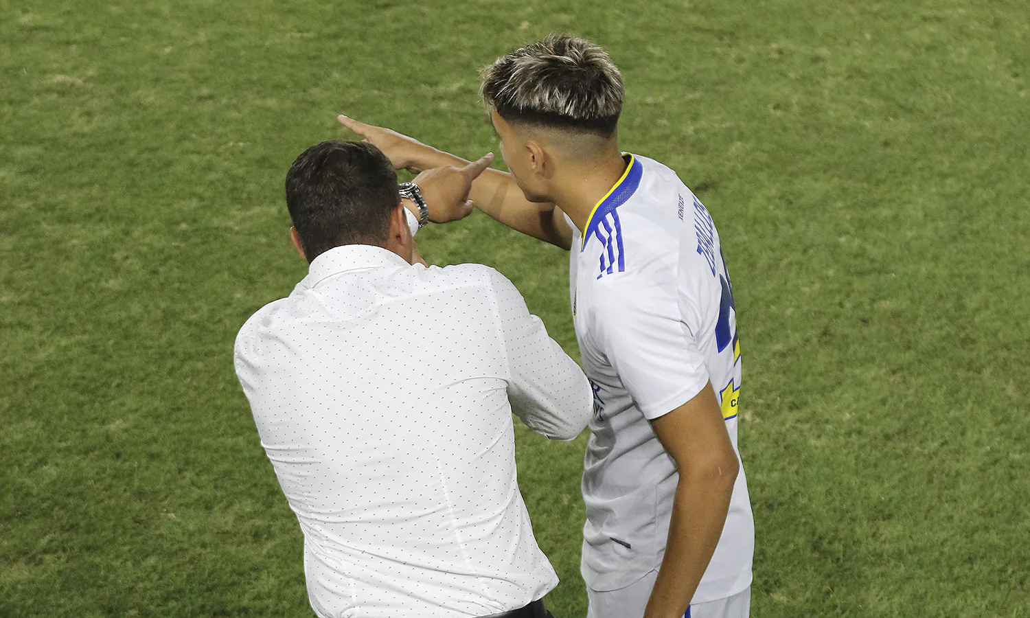 Battaglia piensa en el grupo: de los juveniles a los refuerzos