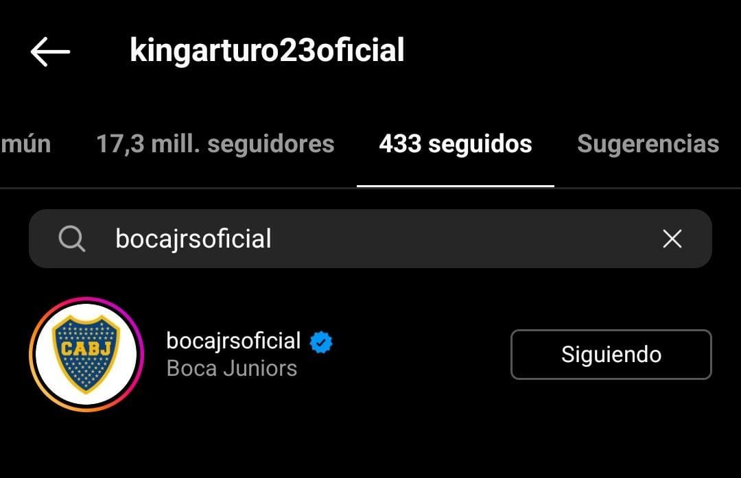Vidal comenzó a seguir a Boca en Instagram
