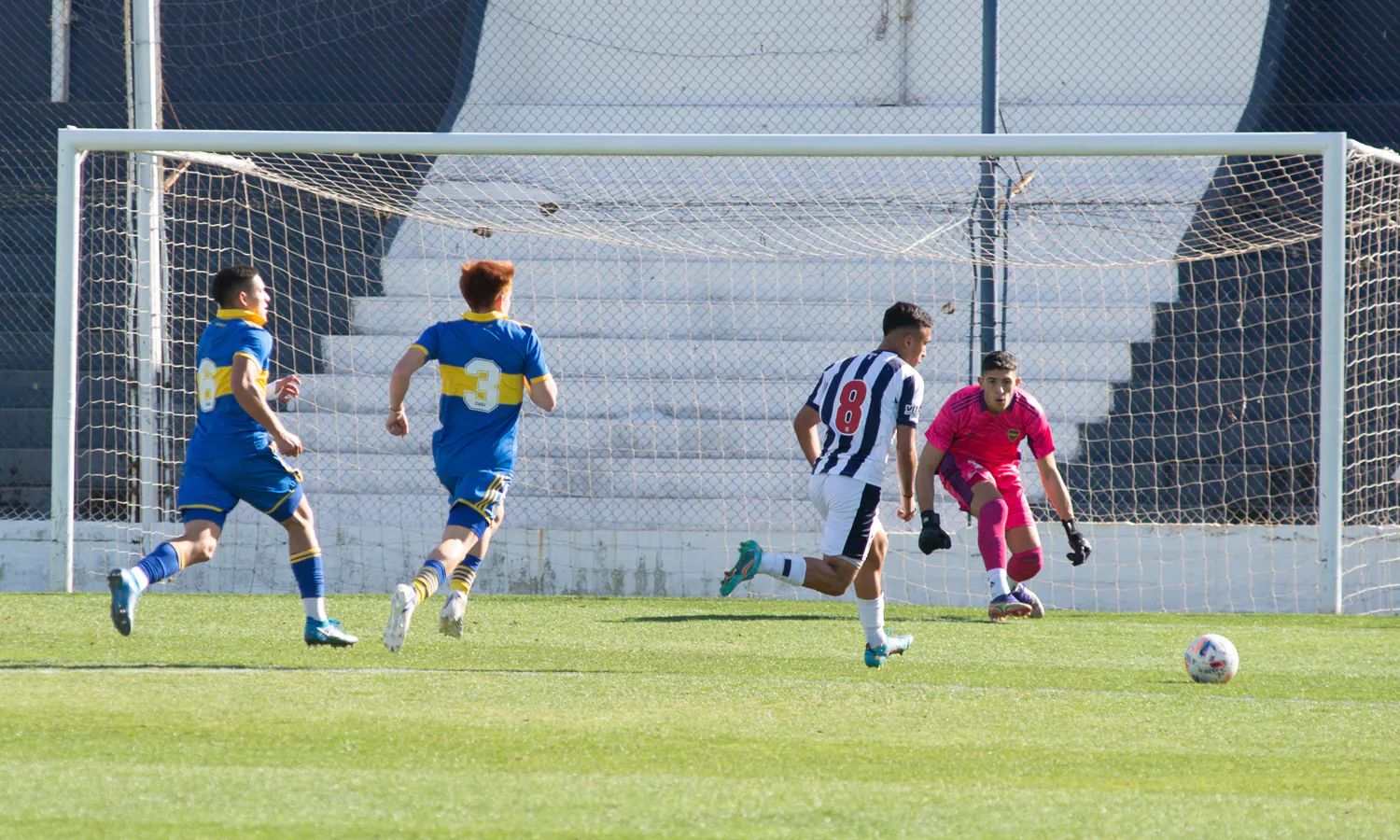 Reserva: ahora con Herrón, Boca lo dio vuelta y venció a Talleres