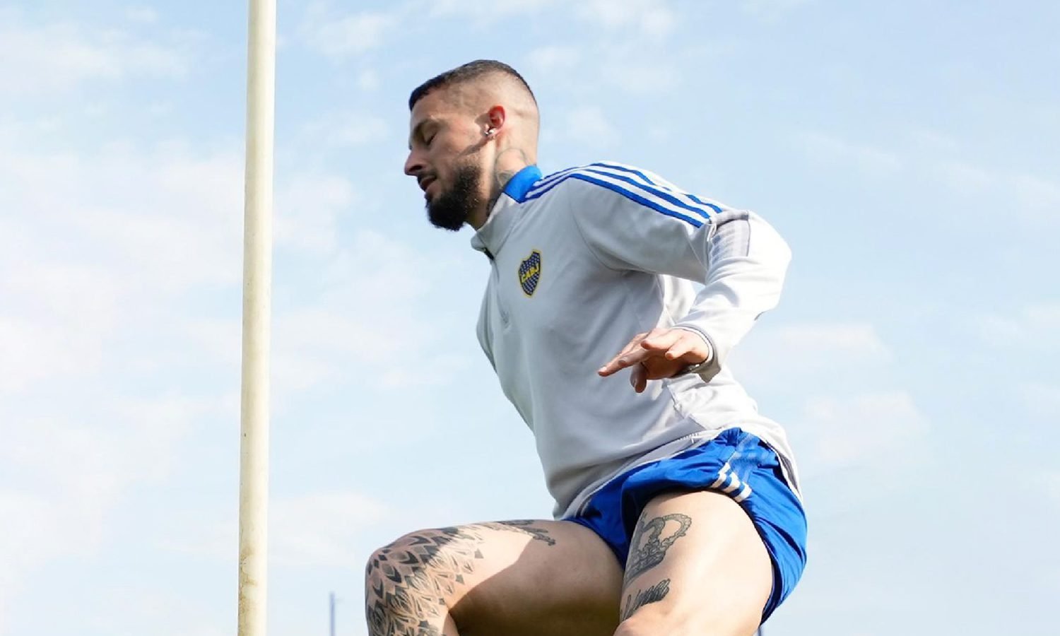 Benedetto ausente, Rojo diferenciado