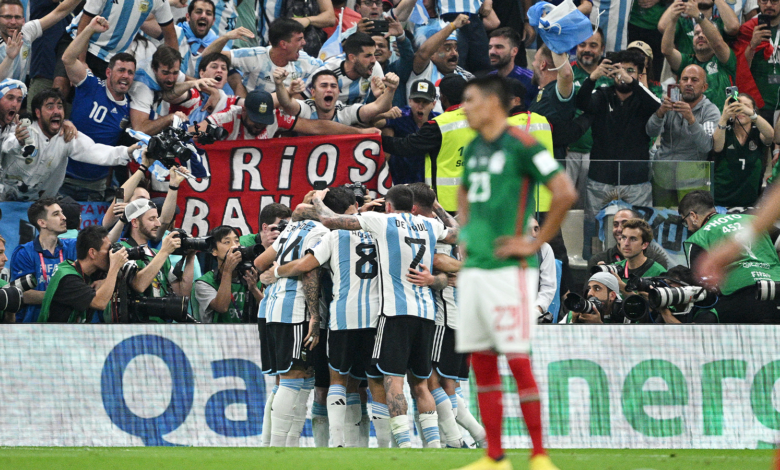 Con la camiseta: Argentina superó 2-0 a México