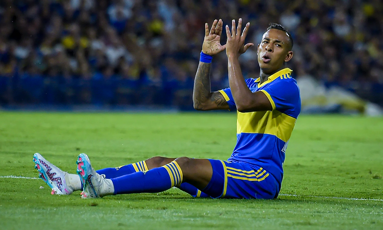 Se cansaron: los silbidos de los hinchas para Sebastián Villa Sebastian Villa Boca 1932023