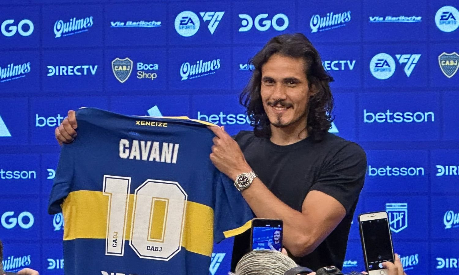 Cavani 10 de Boca presentación 2172023