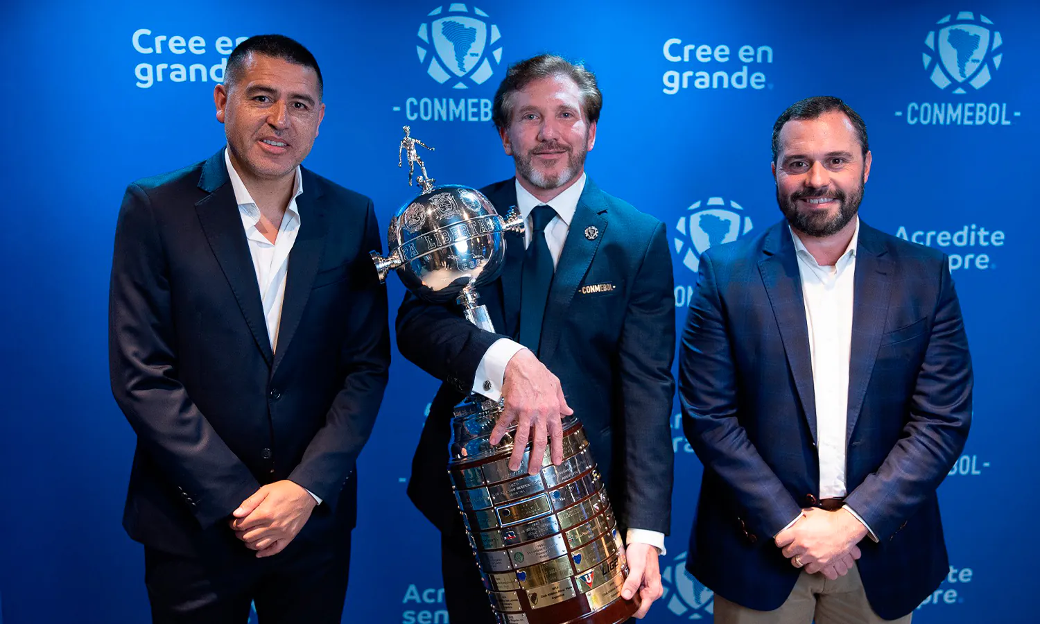 Alejandro Domínguez Juan Román Riquelme 19102023