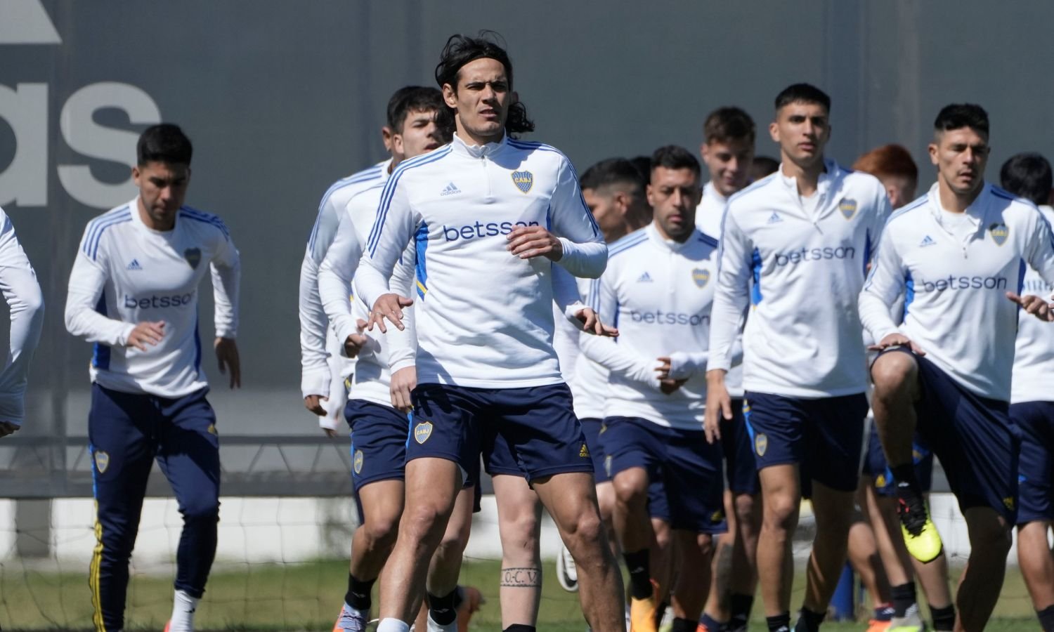 Edinson Cavani en la previa del duelo de Boca ante Talleres