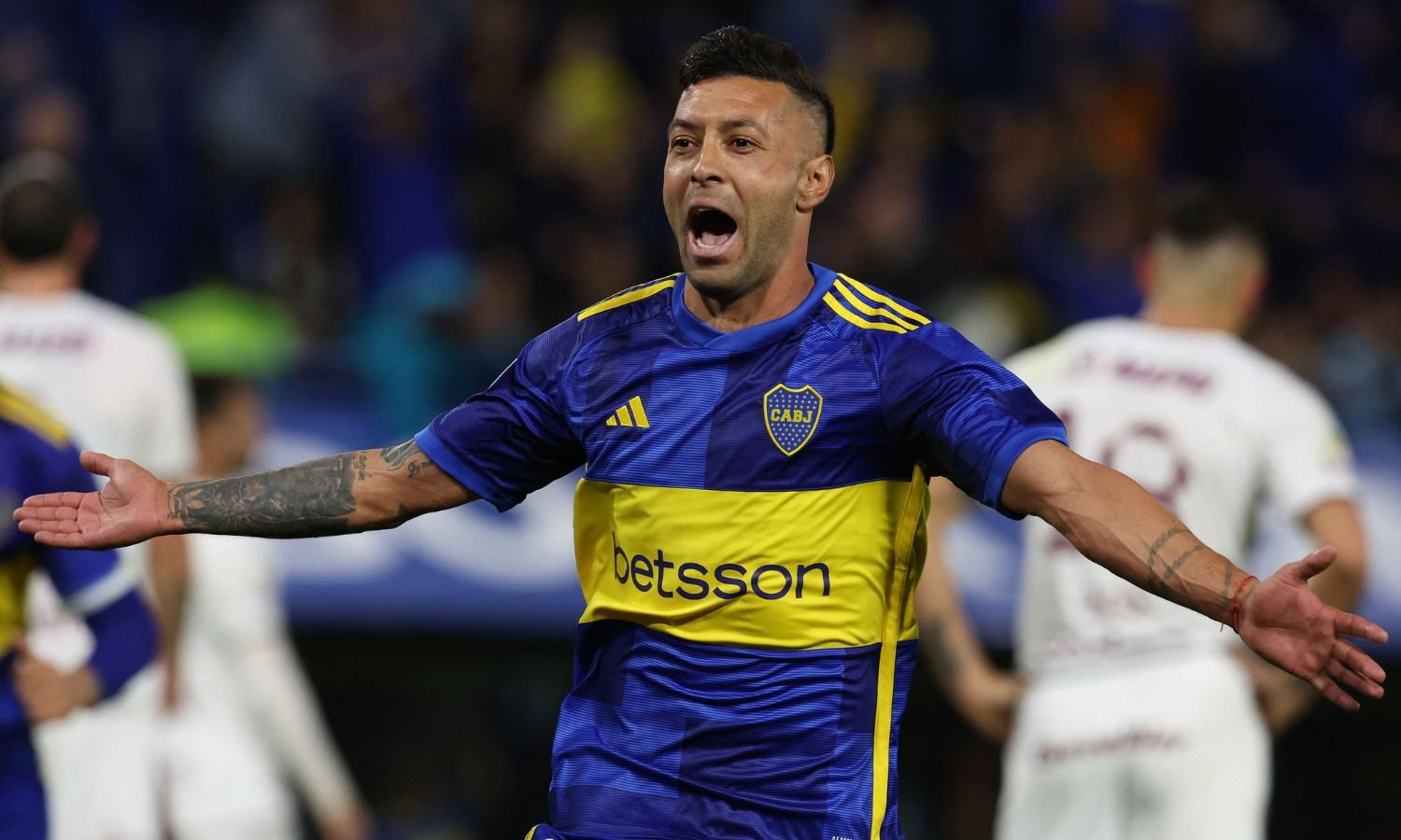 Lucas Janson podría irse de Boca