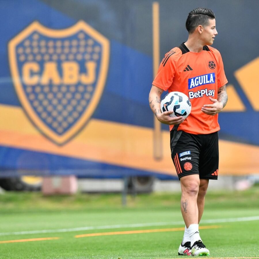 Un día se dio: James Rodríguez llegó a Boca James Rodríguez en Boca