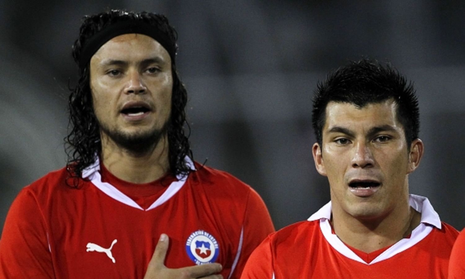 Waldo Ponce y Gary Medel Chile