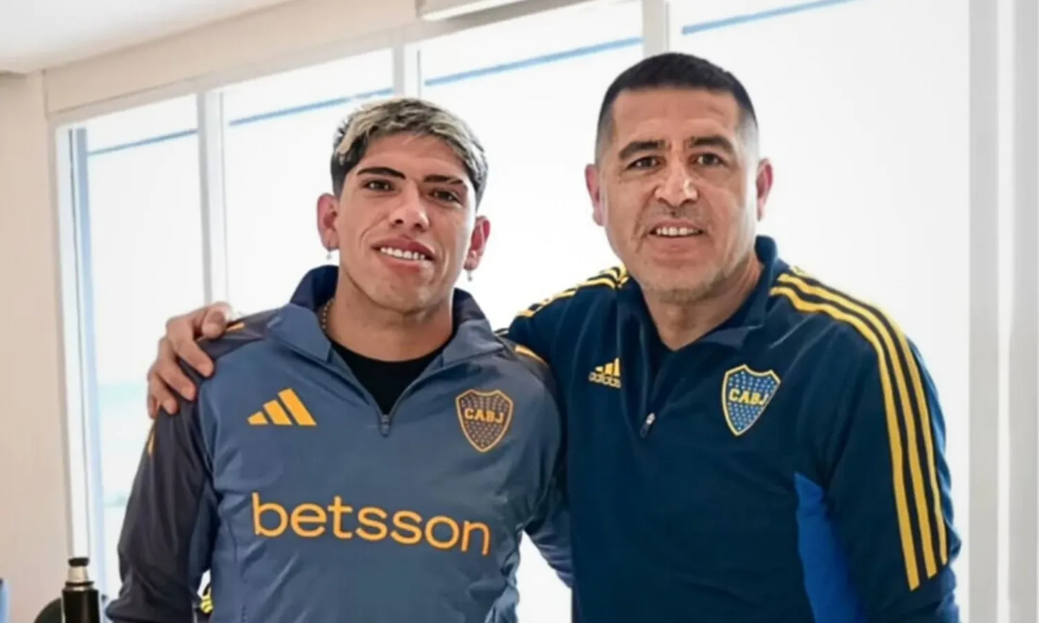 Carlos Palacios y Juan Roman Riquelme Boca