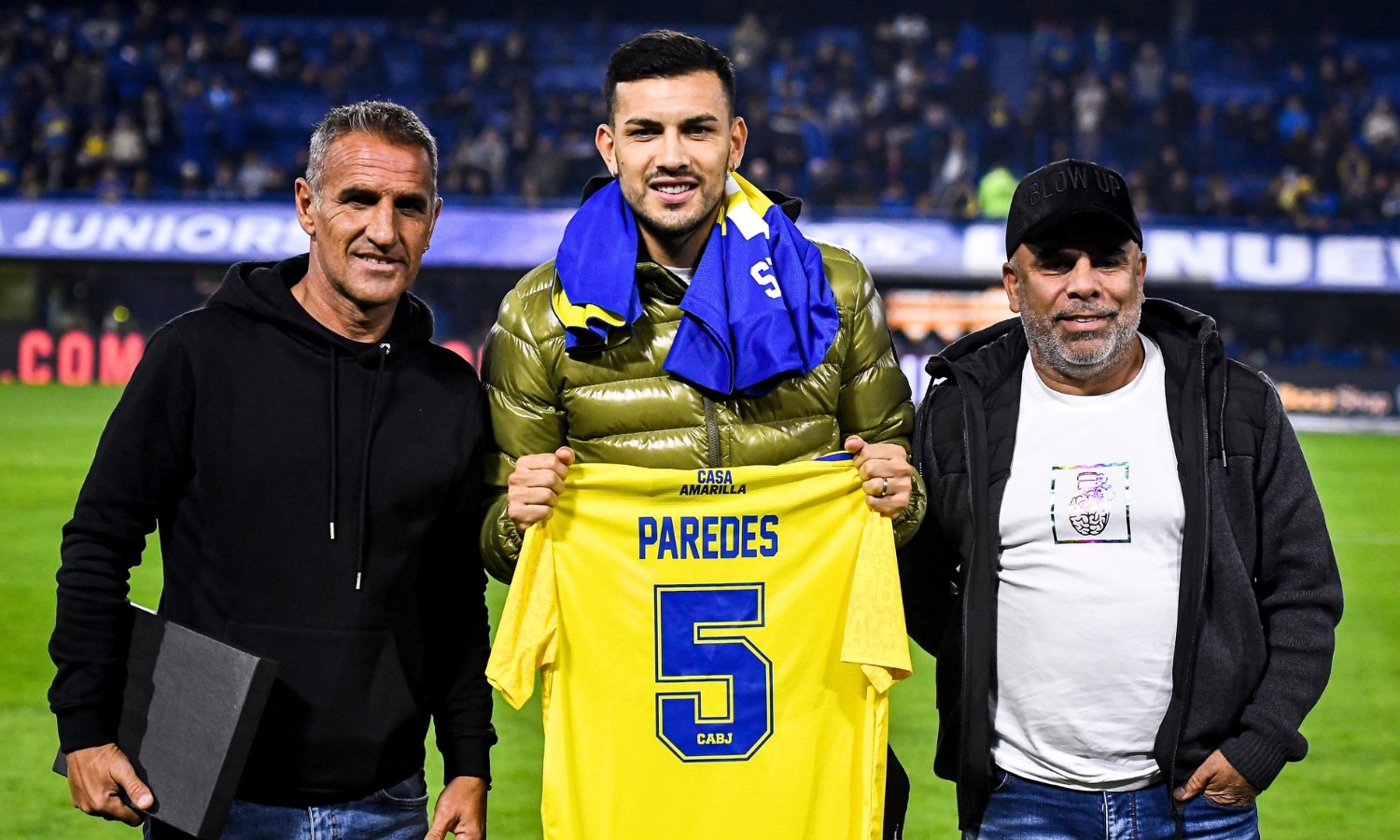 La revelación sobre la vuelta de Paredes a Boca: “él quiere volver ahora” Leandro Paredes en La Bombonera