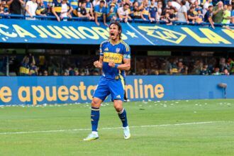 Festejo gol Cavani vs Defensa y Justicia