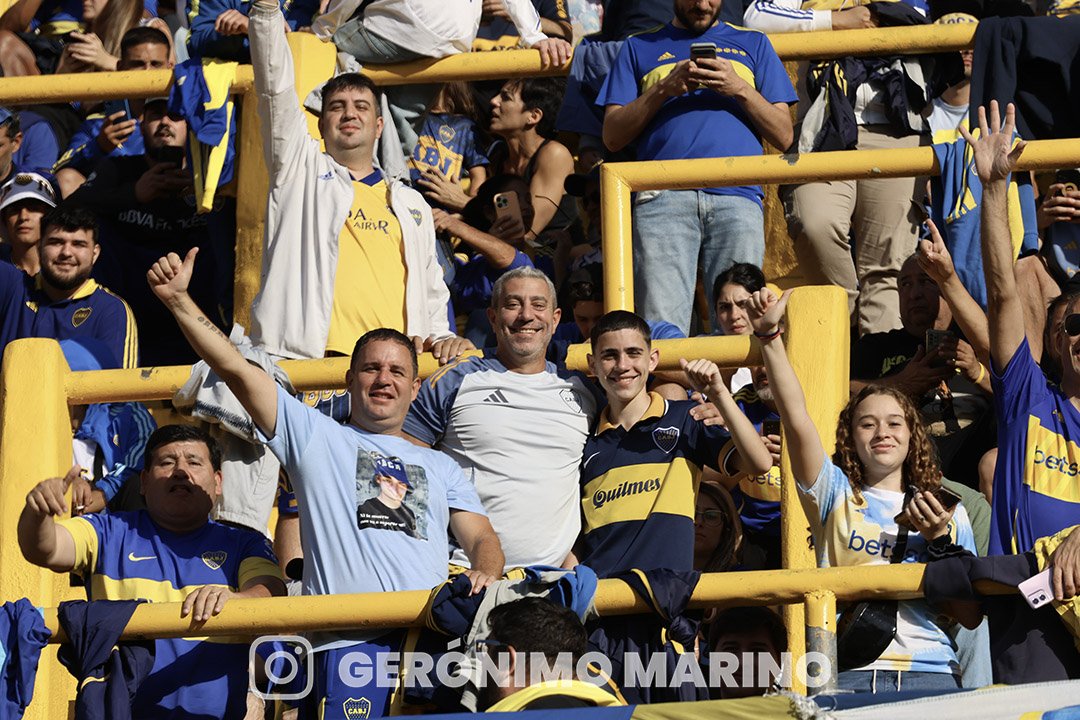 Fotos tribunas vs Barracas