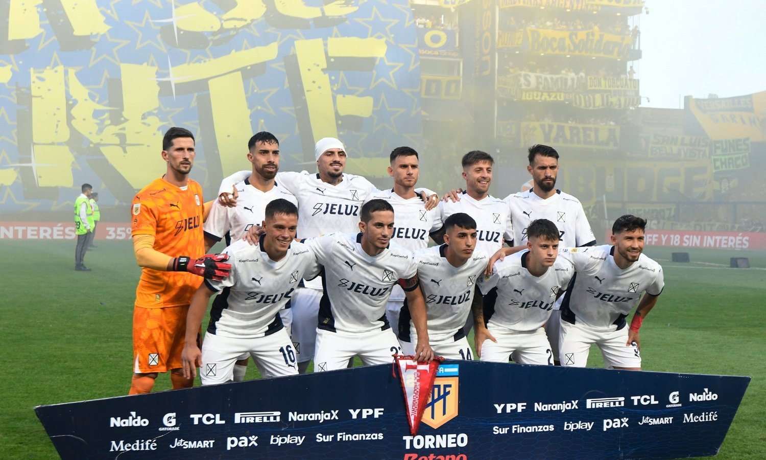 Jugadores Independiente en La Bombonera