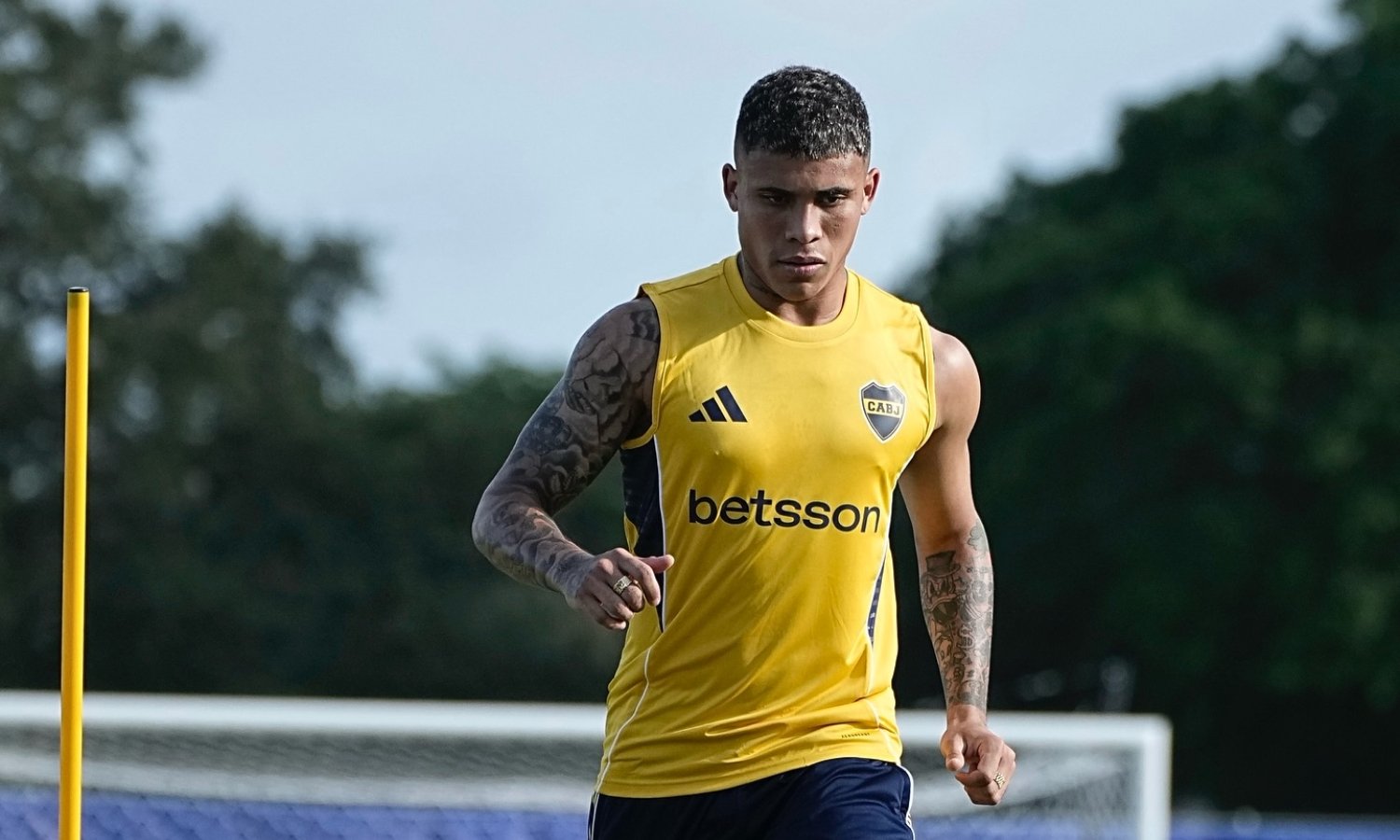 Ayrton Costa en duda ante Bayern, hasta último momento Ayrton Costa entrenamiento Boca