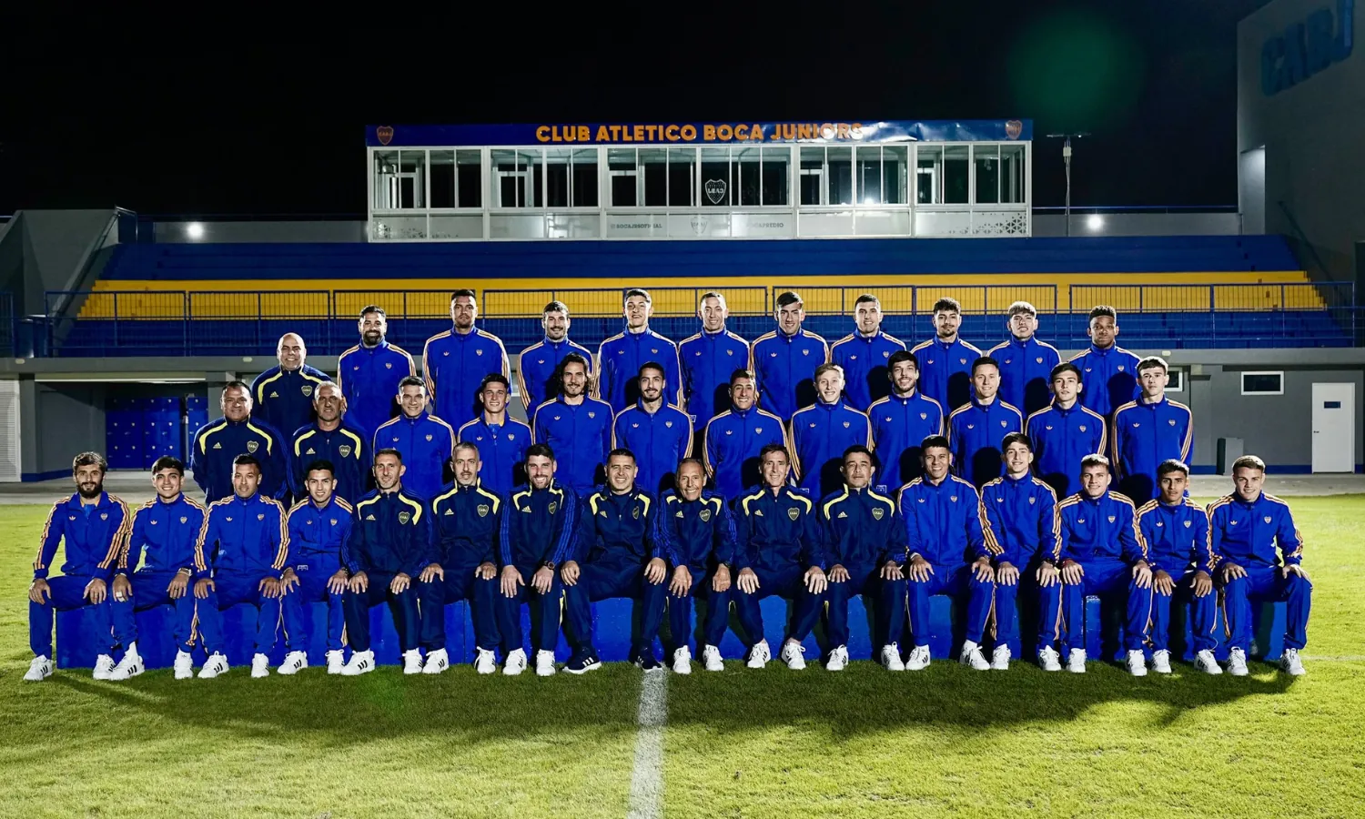 ¿Llega al debut ante Benfica? Cavani se entrenó diferenciado en Miami Delegación Boca rumbo a Estados Unidos