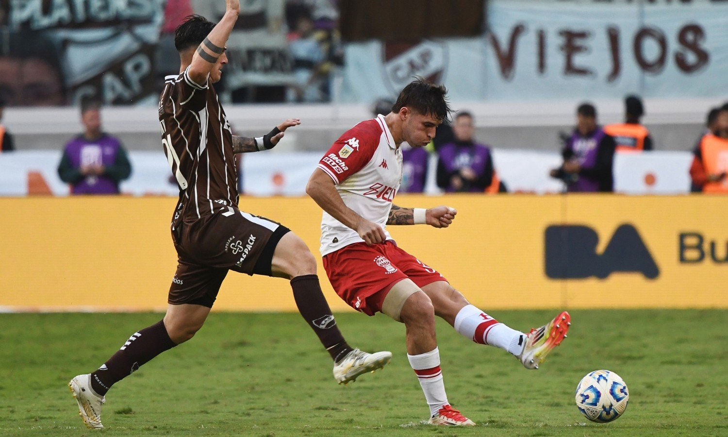 Marco Pellegrino, a detalles de convertirse en refuerzo de Boca Marco Pellegrino Huracán