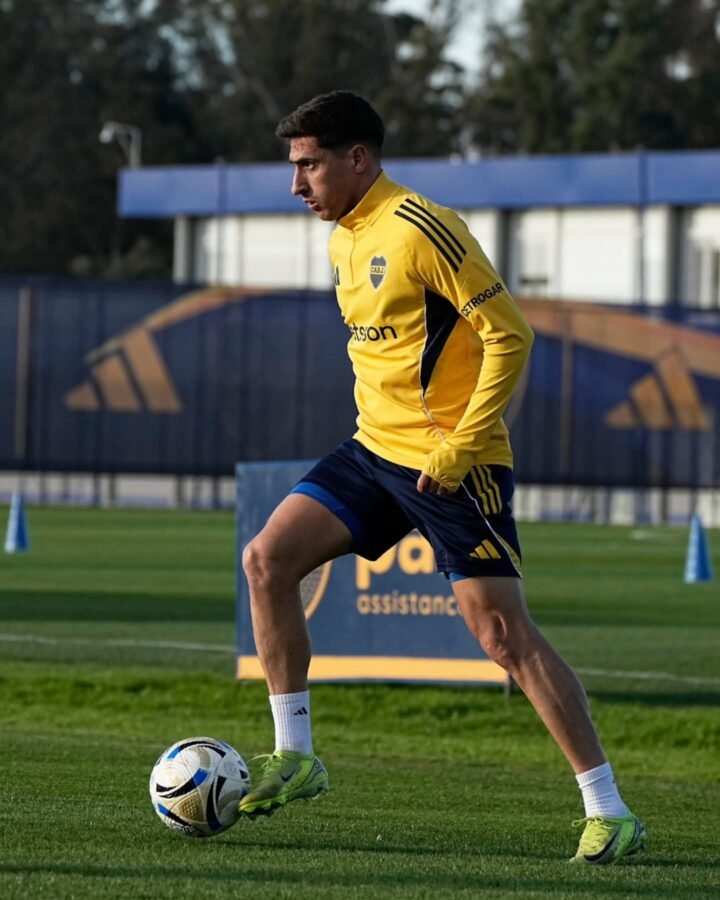 Miguel Merentiel durante el entrenamiento de Boca