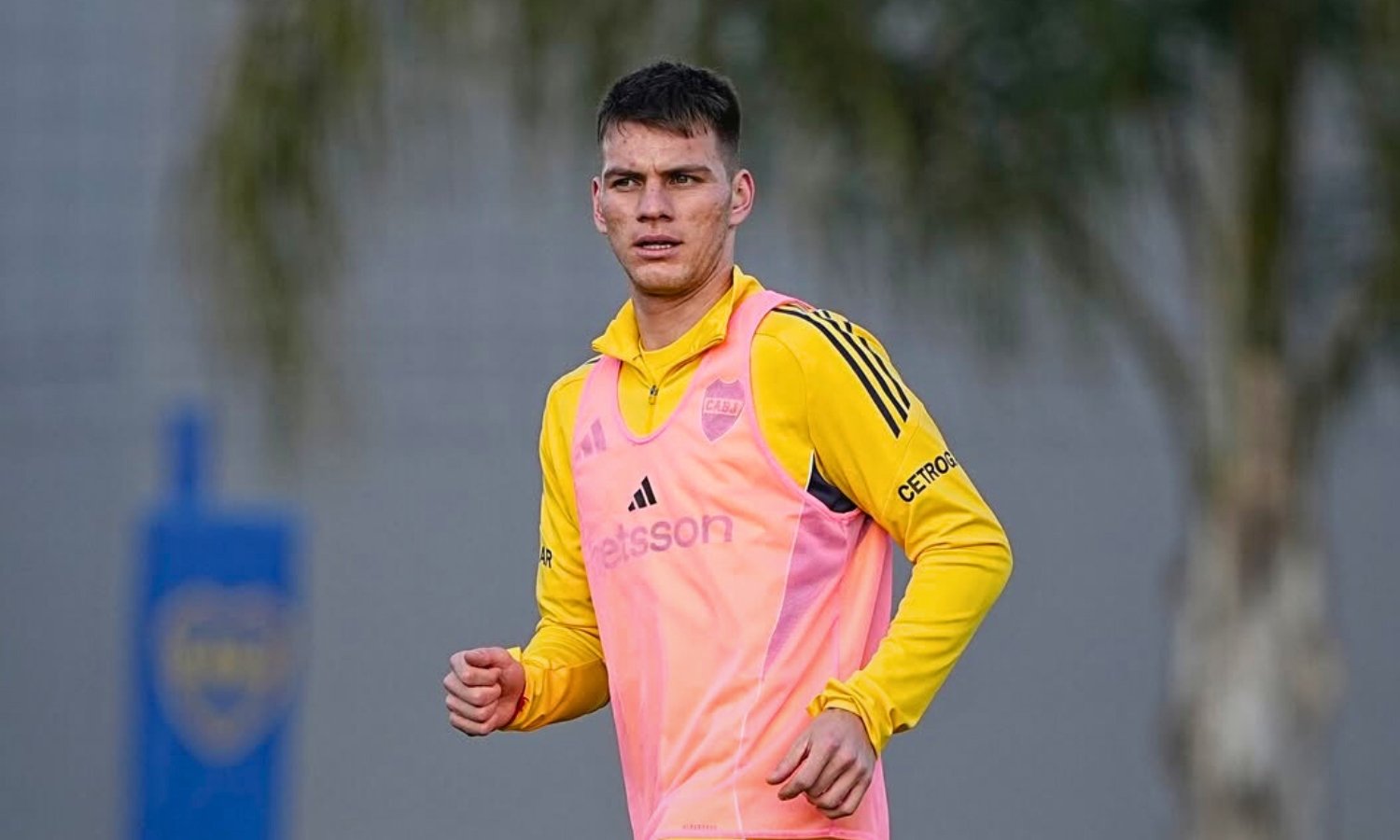 La foto viral de Kevin Zenón que alimenta los rumores de partida de Boca Kevin Zenón Boca