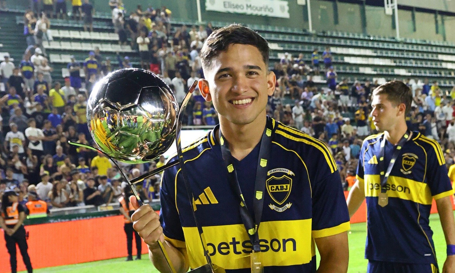 Boca podría desprenderse de dos laterales en este mercado de pases Dylan Gorosito Boca