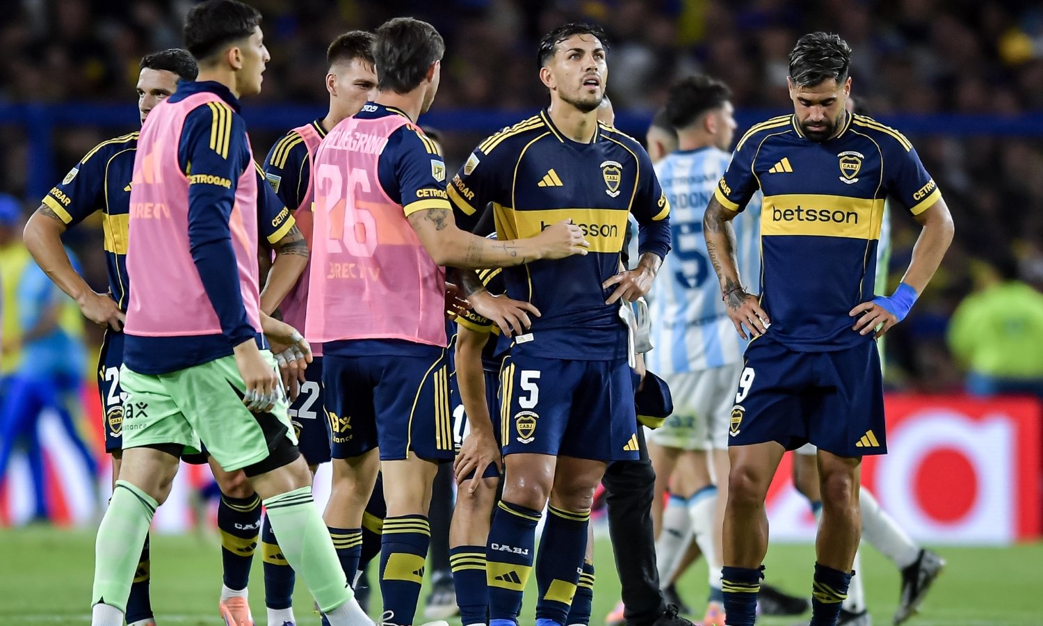 Adiós 2025: Boca, eliminado con Racing y otro año sin títulos Paredes Boca Racing 07122025