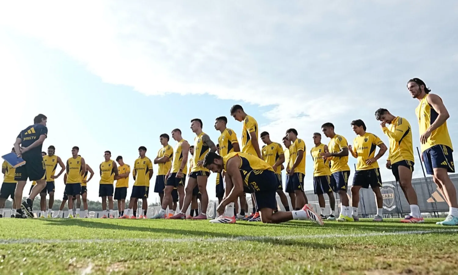 Jugadores entrenamiento Boca