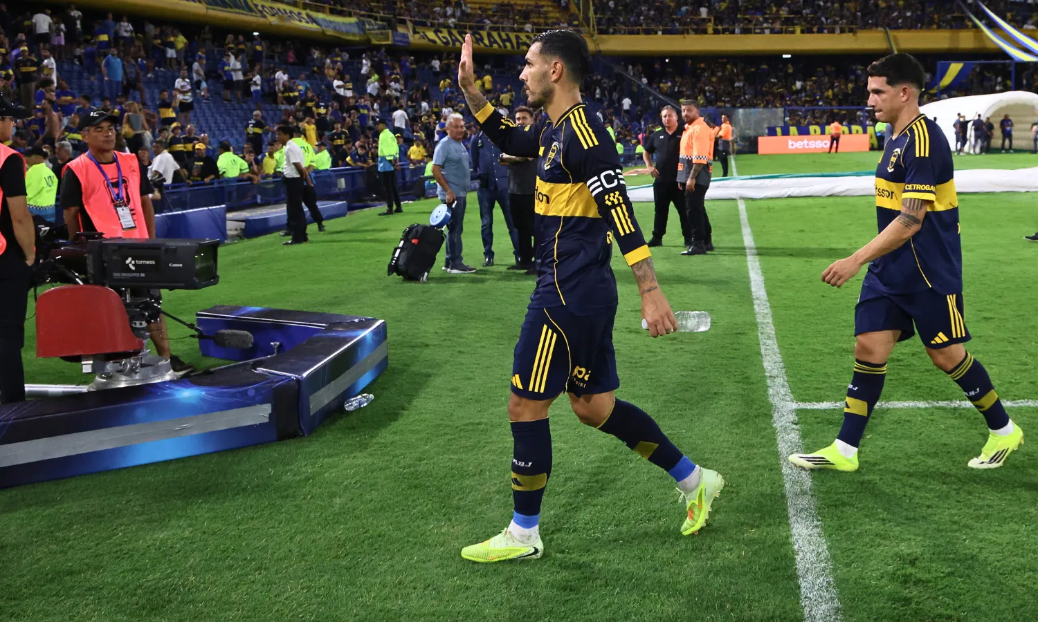 Leandro Paredes dio la cara tras un nuevo amargo empate de Boca Leandro Paredes