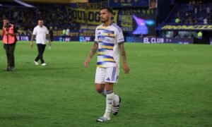 Leandro Paredes pidió el cambió y encendió las alarmas en Boca Leandro Paredes