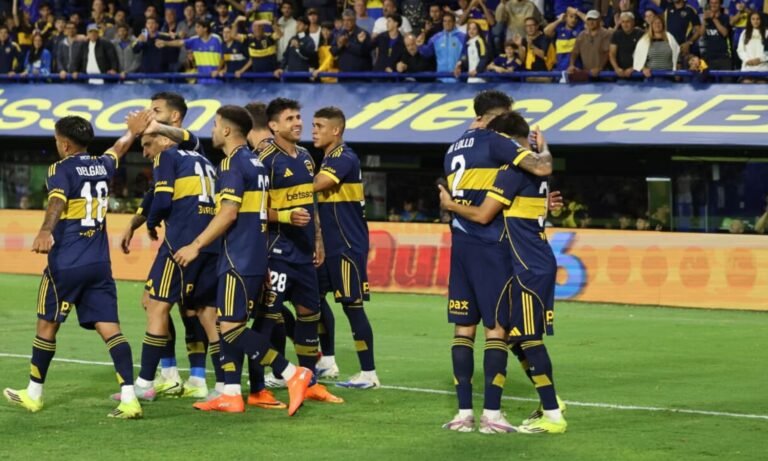 Le faltó golear: Boca ganó y gustó ante Instituto Festejo Boca vs Instituto