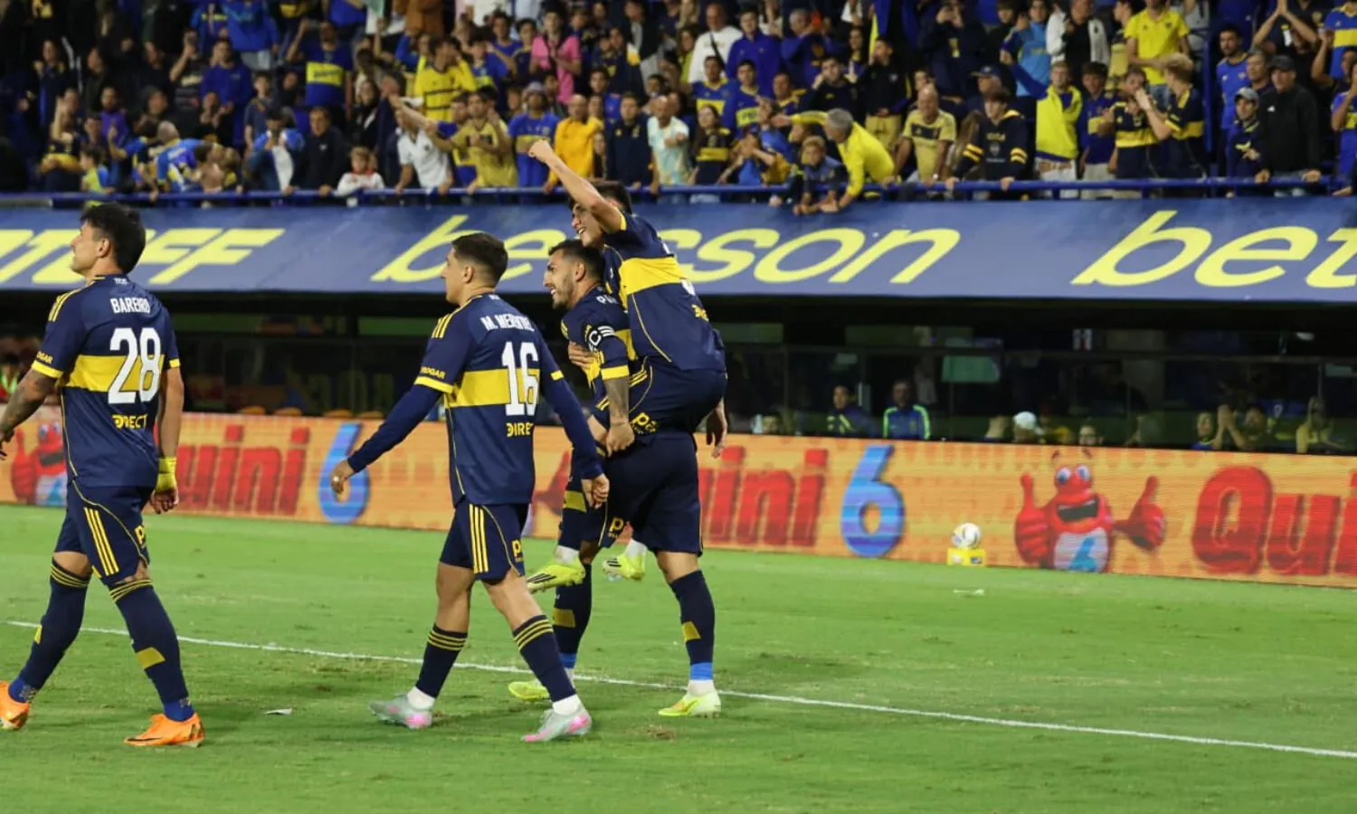 Le faltó golear: Boca ganó y gustó ante Instituto Festejo Tomas Aranda Boca vs Instituto