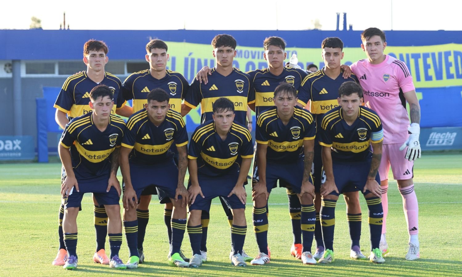 La reserva de Boca goleó a San Martín: mantiene el invicto y la punta Iniciales reserva Boca vs San Martin SJ