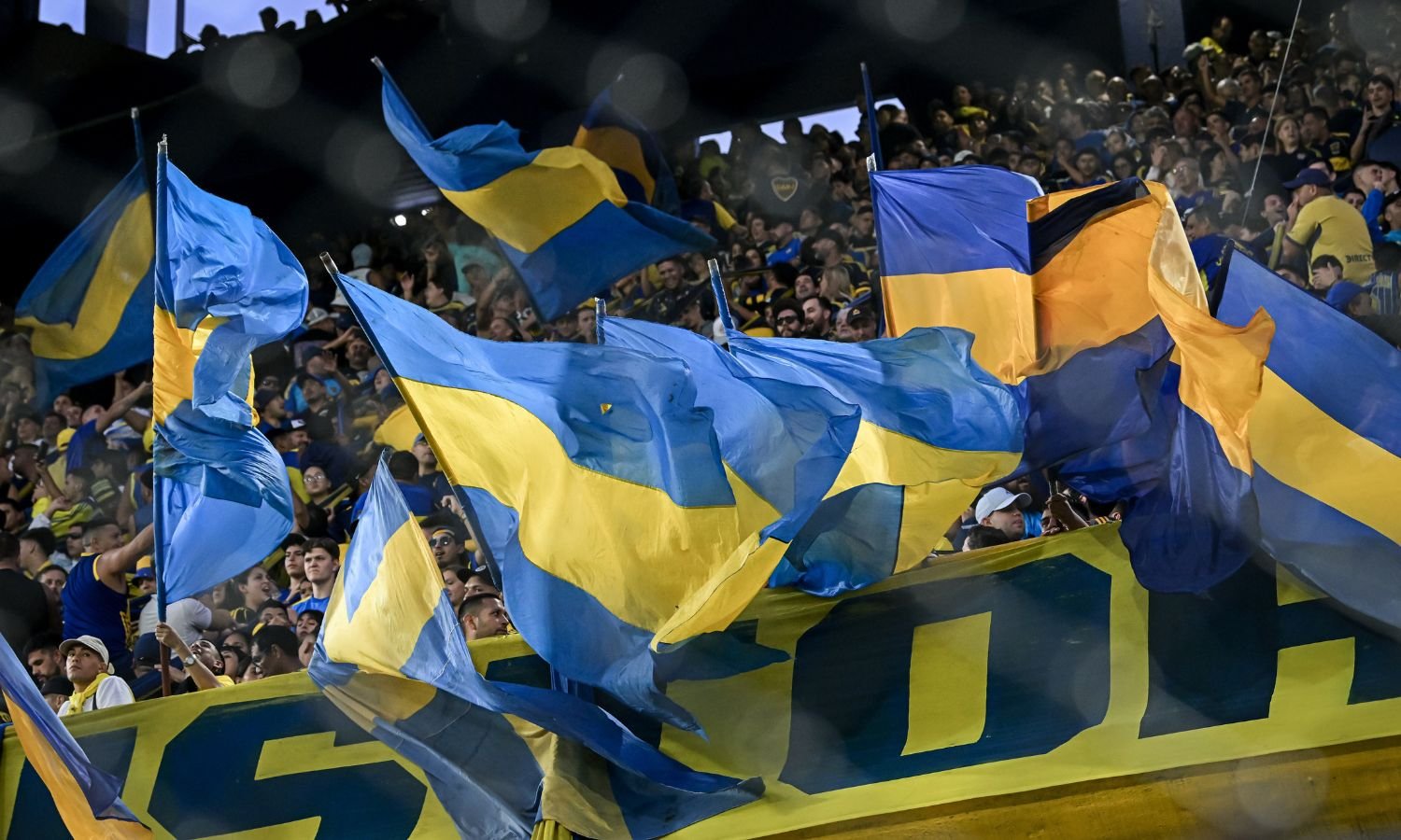 Banderas palo Boca Bombonera