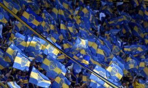 Hinchas de Boca en La Bombonera
