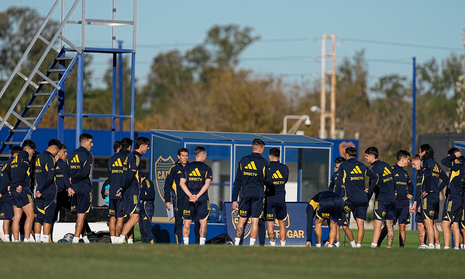 Jugadores entrenamiento Boca