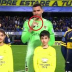 Gesto Álvaro Montero Boca