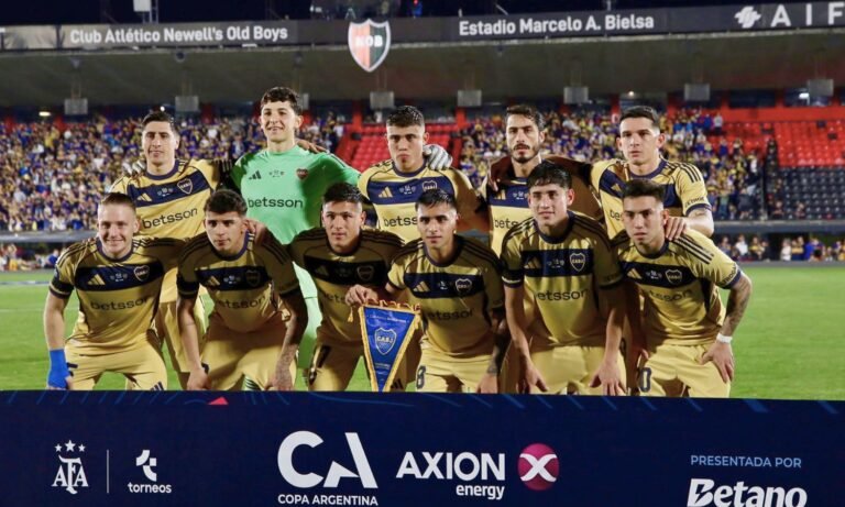 La formación inicial de Boca frente a Sarmiento