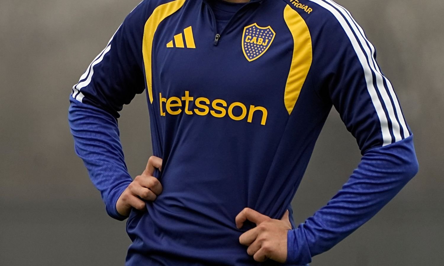 Jugador Boca entrenamiento incógnita