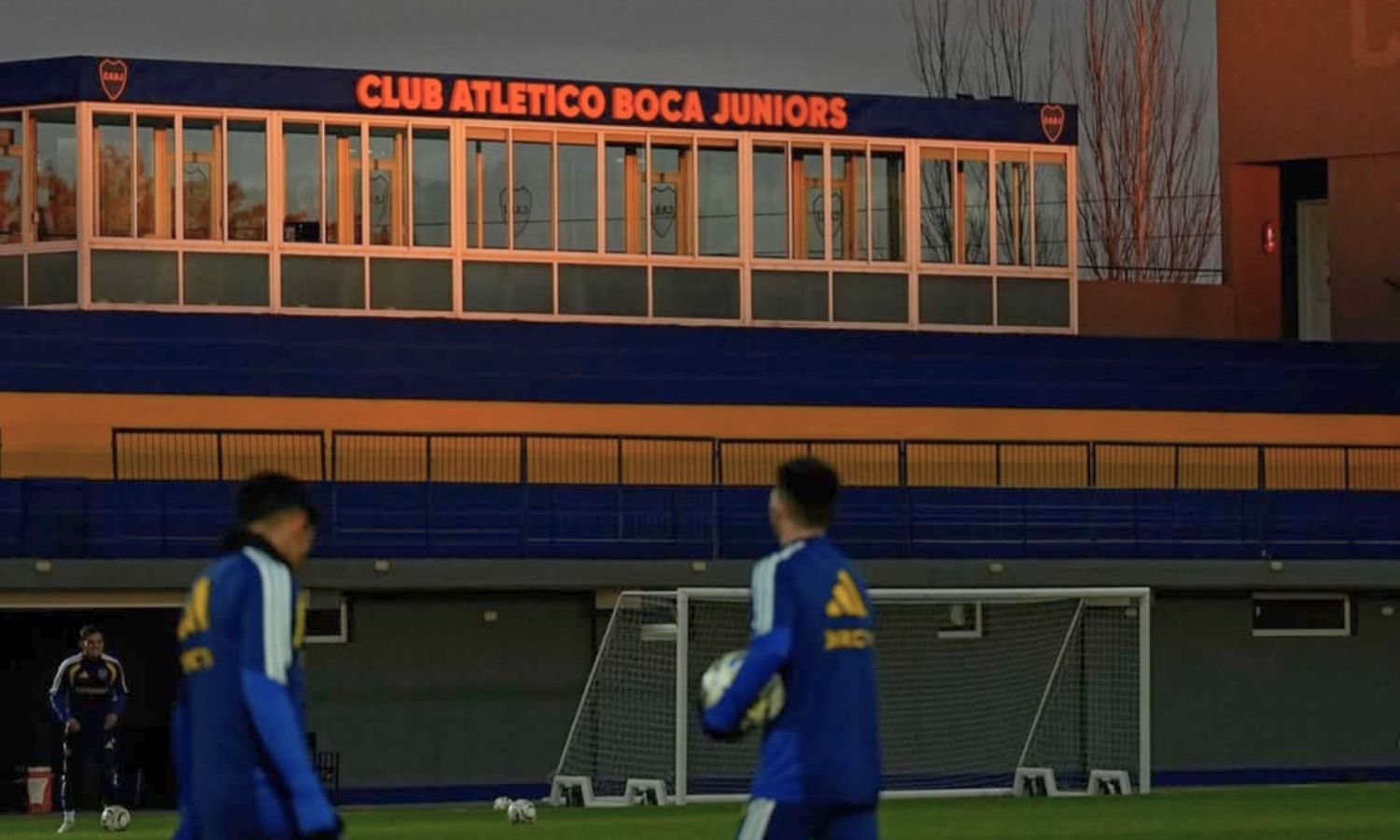 Jugadores Boca Predio entrenamiento