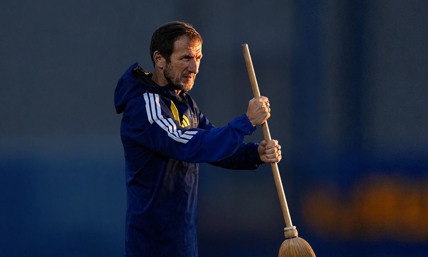 Rodolfo Arruabarrena escoba Boca