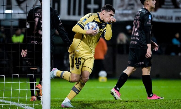 Festejo Miguel Merentiel Boca vs Platense Clausura 2026