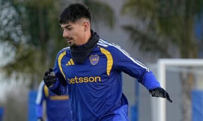 Williams Alarcón durante un entrenamiento en Boca