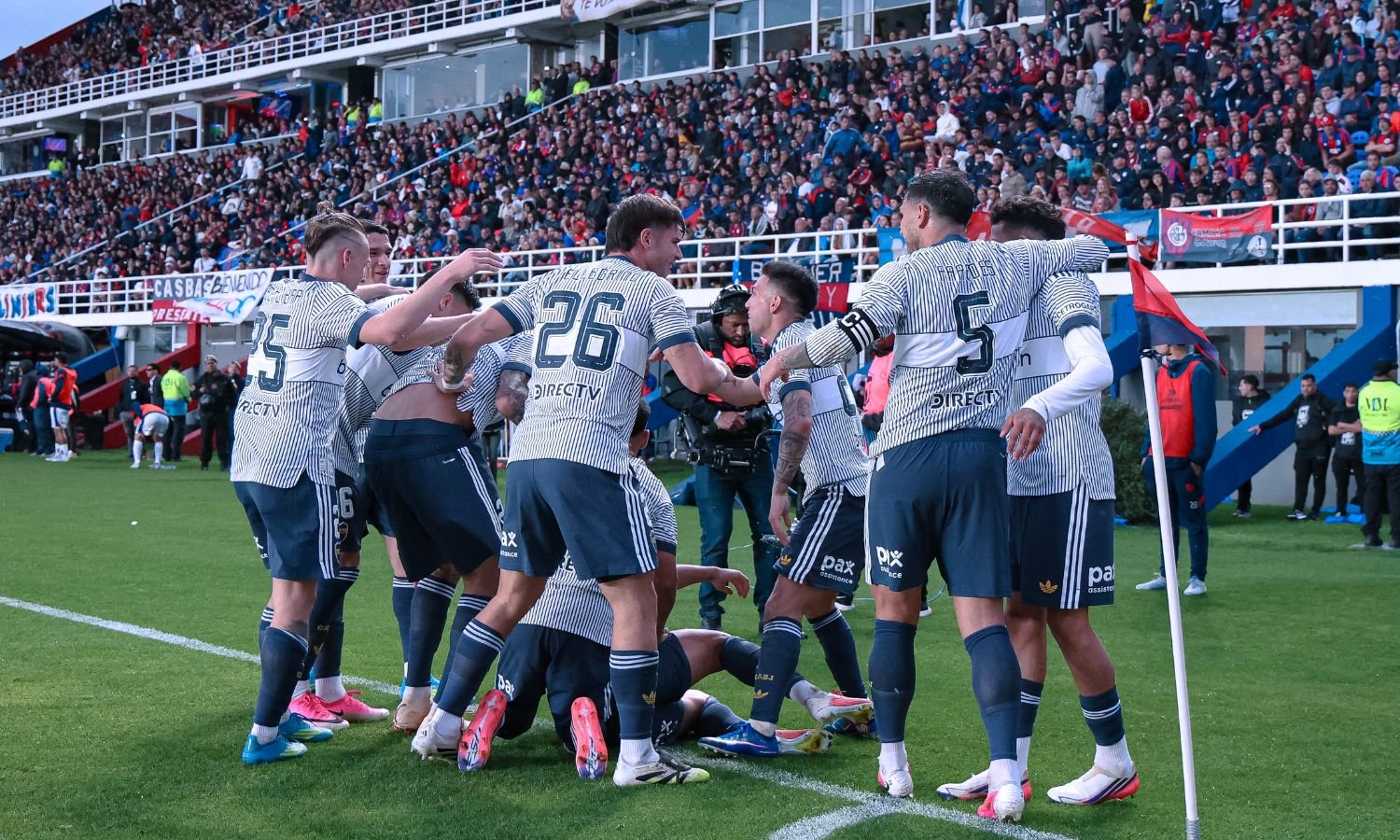 El festejo de Boca ante San Lorenzo