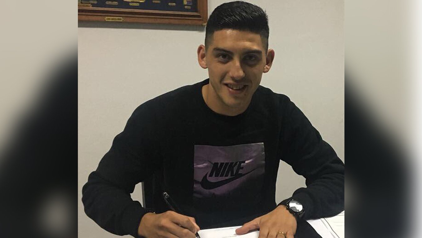 Espinoza firmó contrato Boca 19072017