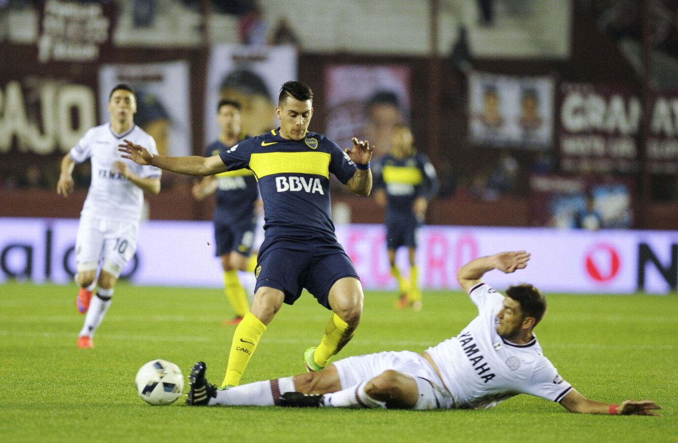 Historial ante Lanús