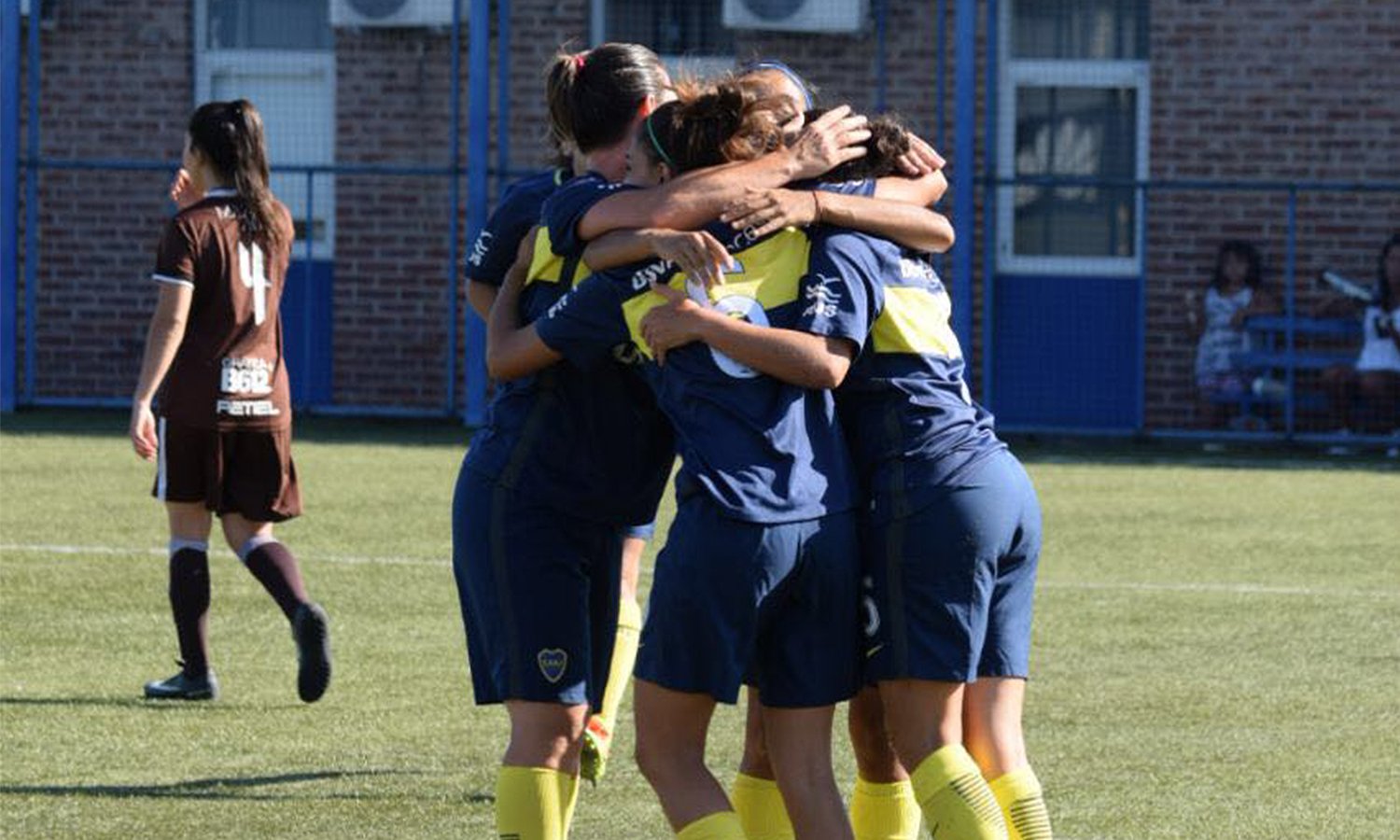 Boca superó a Platense