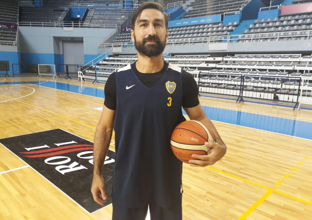 El base uruguayo de 36 años es nuevo jugador de Boca